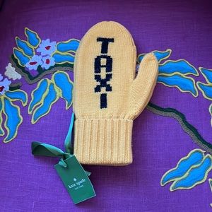 Kate Spade Taxi Mittens